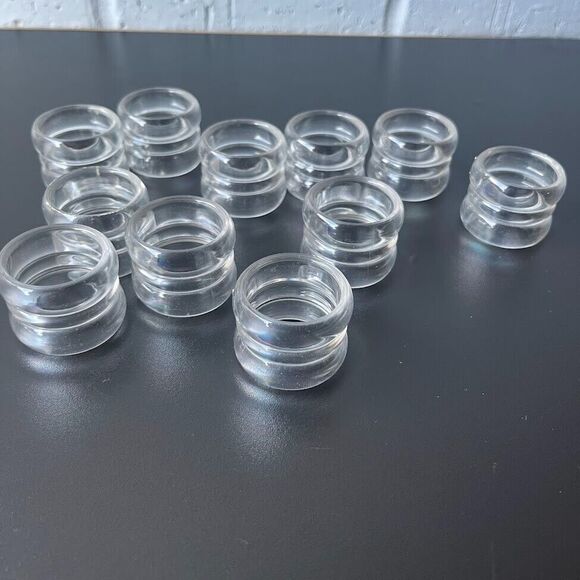 Set of 11 Clear Acrylic Plastic Napkin Rings Table Decor - Picture 5 of 6